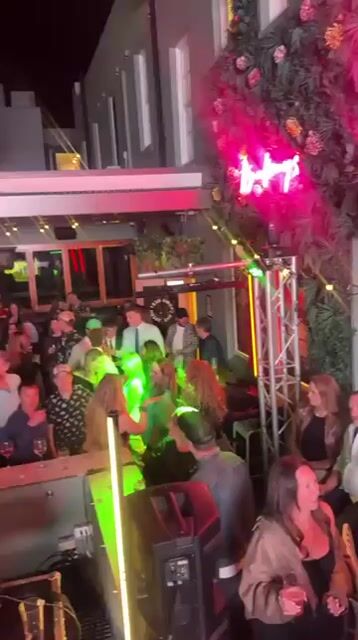 Live from Crows Nest Hotel