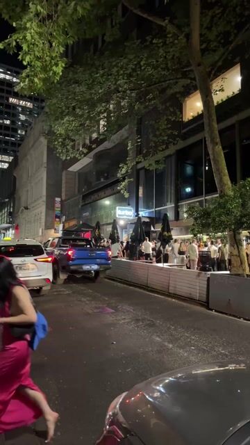 Live from 422 Little Collins Street