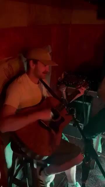 Live from Waxy O'Connor's London