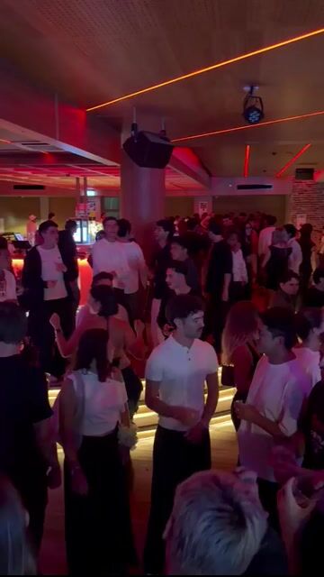 Live from Beach Road Hotel