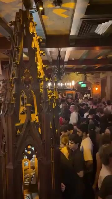 Live from Waxy O'Connor's London