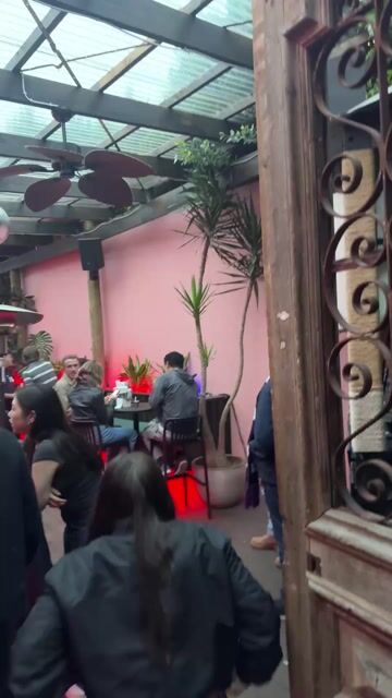 Live from Lady T - Tatiana bar