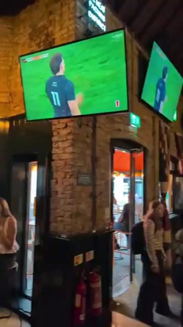 Live from The Earlsfield