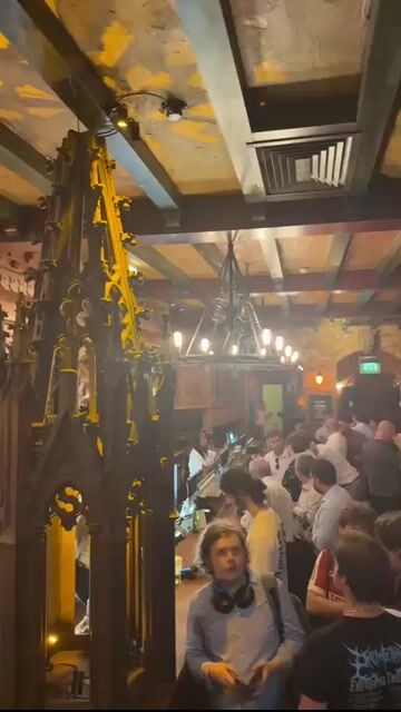 Live from Waxy O'Connor's London