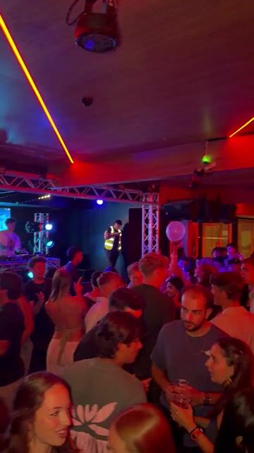 Live from Beach Road Hotel