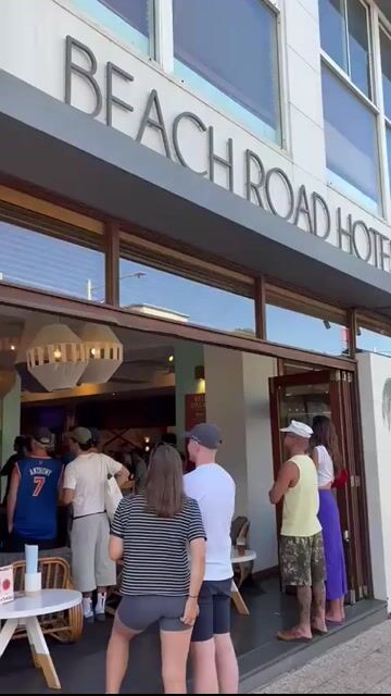 Live from Beach Road Hotel