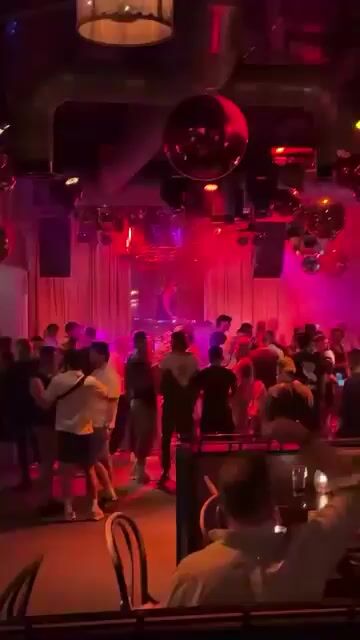 Live from Beresford Hotel