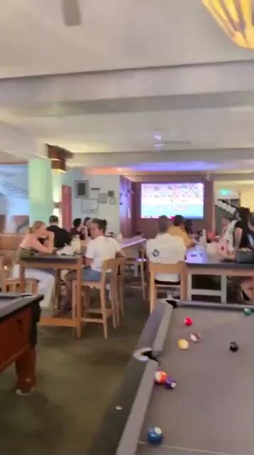 Live from Beach Road Hotel