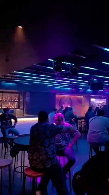 Live from Side Bar