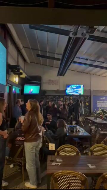 Live from London Tavern