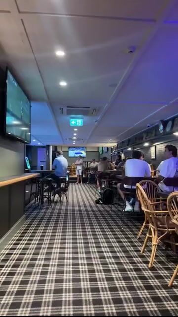 Live from Bellevue Hotel