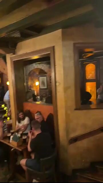 Live from Waxy O'Connor's London