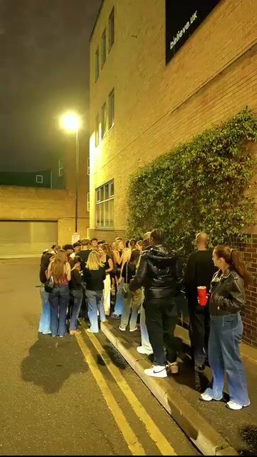 Live from Egg London Nightclub