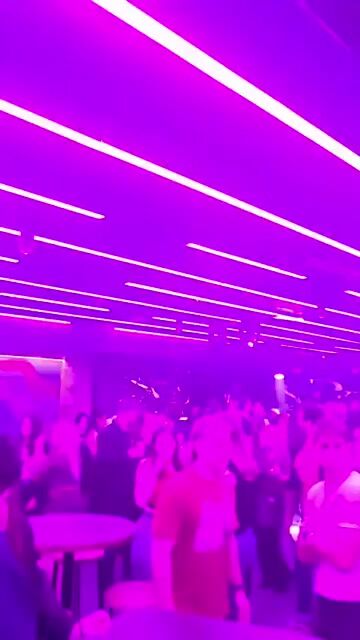 Live from Side Bar