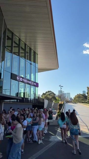 Live from Rod Laver Arena