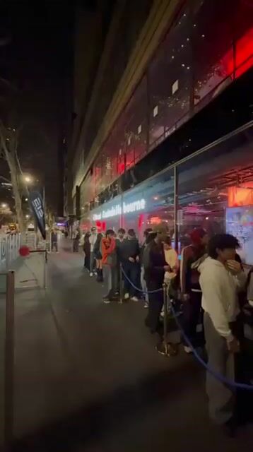 Live from 546 Collins St