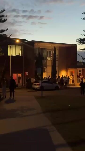 Live from Club Rose Bay