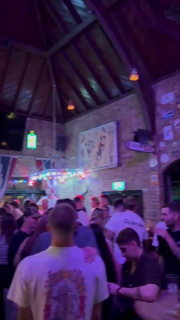 Live from The Earlsfield