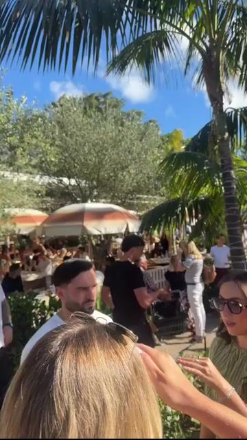 Live from Club Rose Bay