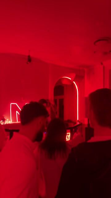 Live from Potts Point Mansion